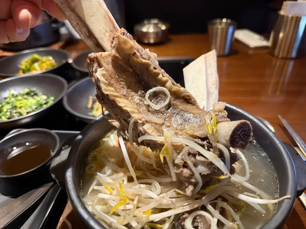 서울 서초동 교대역 맛집 TOP 10 점심 메뉴 5 한우 소고기 맛집 - 창고 43